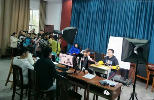 定格青春，助力梦想 薇薇新娘连续十九载为全县高三学子记录高招时刻