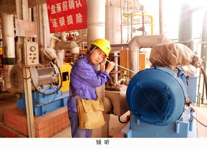 厂区光影间的纪实录——评李建明《工厂之恋》摄影系列